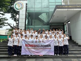 วันที่ 6 กรกฎาคม 2568 คณะผู้ฝึกสอนและนักกีฬาเทควันโดทีมชาติไทย ประเภทท่ารำ ออกเดินทางเพื่อเข้าร่วม กิจกรรมการพัฒนาเยาวชน Youth Development กีฬาเทควันโด "โครงการพัฒนานักกีฬาเทควันโดระดับยุวชน เยาวชนไทยก้าวไกลไประดับโลก"

โดยสมาคมกีฬาเทควันโดแห่งประเทศไทย ได้รับการสนับสนุนจากการกีฬาแห่งประเทศไทย และกองทุนพัฒนาการกีฬาแห่งชาติ ในโครงการ Domestic Power

ซึ่งจะไปเก็บตัวฝึกซ้อมและทำกิจกรรม ณ รอยัลฮิลล์กอล์ฟ รีสอร์ทแอนด์สปา  จังหวัดนครนายก ในระหว่างวันที่ 6-11 กรกฎาคม 2568 🥋🇹🇭