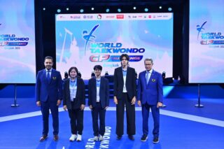การแข่งขัน Bangkok 2025 World Taekwondo Grand Prix Challenge ณ อินดอร์สเตเดียมหัวหมาก  ในวันที่สาม วันที่ 23 พฤศจิกายน 2568

สมาคมกีฬาเทควันโดแห่งประเทศไทย ขอขอบคุณ อดีตนักกีฬาเทควันโดทีมชาติไทย ที่เคยเข้าร่วมและได้รับเหรียญรางวัลในการแข่งขันกีฬาโอลิมปิก ที่ให้เกียรติมาเป็นผู้เชิญเหรียญรางวัลให้กับนักกีฬา 

ได้แก่
🥋คุณนุชจรินทร์  สุขคงดำเนิน
🥋คุณชนาธิป ซ้อนขำ
🥋คุณบัลลังก์  ทับทิมแดง

อย่าลืมมาร่วมชม ร่วมเชียร์ และส่งกำลังใจให้นักกีฬาเทควันโดทีมชาติไทยกันเยอะๆนะคะ  🇹🇭👍🏻🎉