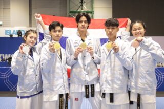 ผลการแข่งขันกีฬาเทควันโด ประเภทต่อสู้ในการแข่งขันกีฬาซีเกมส์ ครั้งที่ 33 ในวันที่ 12 ธันวาคม 2568 ณ ไอส์แลนด์ฮอลล์  ศูนย์การค้าแฟชั่นไอส์แลนด์ 👇🏻

นักกีฬาเทควันโดทีมชาติไทย สามารถทำผลงานได้ 3 เหรียญทอง 1 เหรียญเงิน และ 1 เหรียญทองแดง ดังนี้ 

3 เหรียญทอง🥇🥇🥇
🥇นายสิรวิชญ์  มะหะหมัด 
🇹🇭รุ่นน้ำหนักไม่เกิน 58 กิโลกรัม

🥇นายบัลลังก์  ทับทิมเเดง 
🇹🇭รุ่นน้ำหนักไม่เกิน 68 กิโลกรัม

🥇นายธนาธร  แซ่โจ 
🇹🇭รุ่นน้ำหนักไม่เกิน 80 กิโลกรัม

1 เหรียญเงิน🥈
🥈นางสาวกมลชนก  สีเคน 
🇹🇭รุ่นน้ำหนักไม่เกิน 49 กิโลกรัม

1 เหรียญทองแดง🥉
🥉นางสาวกัญจ์ณาลักษณ์  ชื่นชูกลิ่น 
🇹🇭รุ่นน้ำหนักไม่เกิน 73 กิโลกรัม

ขอแสดงความยินดีด้วยนะคะ  🇹🇭👍🏻🎉